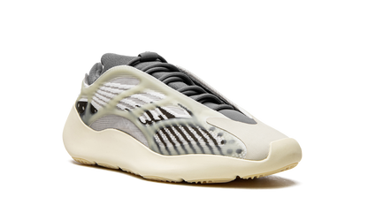 Yeezy 700 V3 "Fade Salt" ID1674