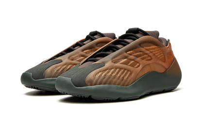 Yeezy 700 V3 "Copper Fade" GY4109