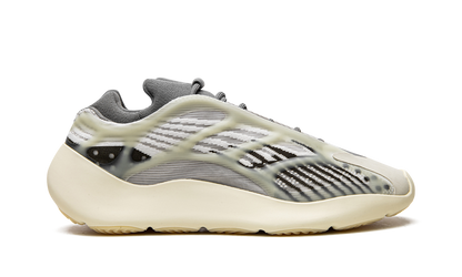 Yeezy 700 V3 "Fade Salt" ID1674