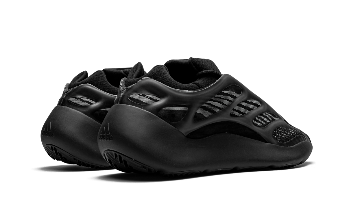 Yeezy 700 V3 "Alvah" H67799