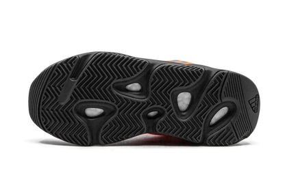 Yeezy Boost 700 MNVN KIDS "Orange" FX3354