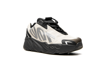 Yeezy Boost 700 MNVN KIDS "Bone" FY3730