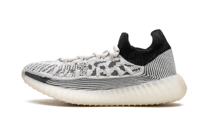 Yeezy Boost 350 V2 "Panda" IG9608