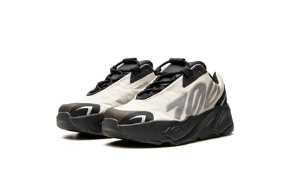 Yeezy Boost 700 MNVN KIDS "Bone" FY3730