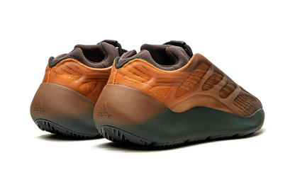Yeezy 700 V3 "Copper Fade" GY4109