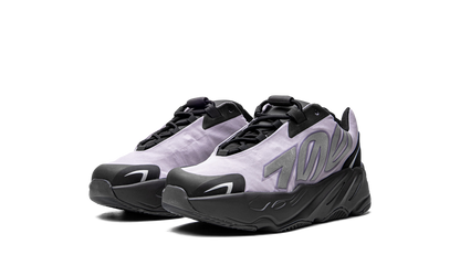 Yeezy Boost 700 MNVN Kids "Geode" GY4805